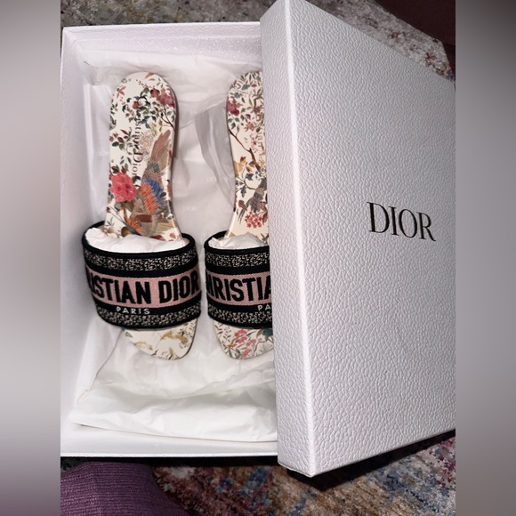 CHRISTIAN DIOR DWAY CANVAS SLIDES / SANDALS - Picture 2 of 4